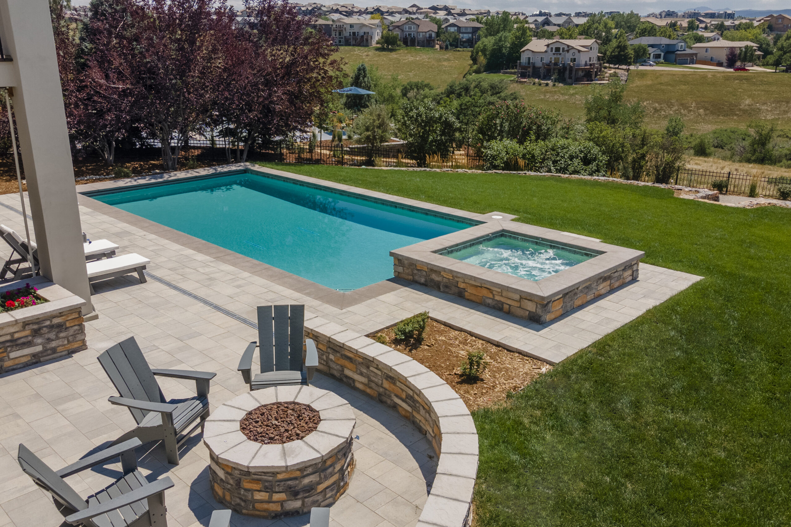 Custom Swimming Pools | Integrity Pool