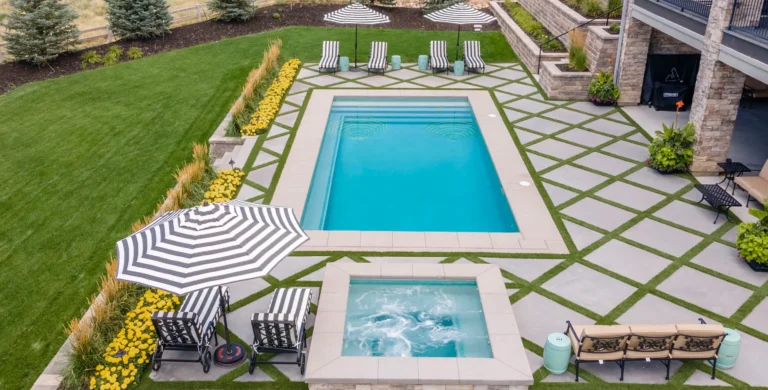 Luxury Pool Highlands Ranch
